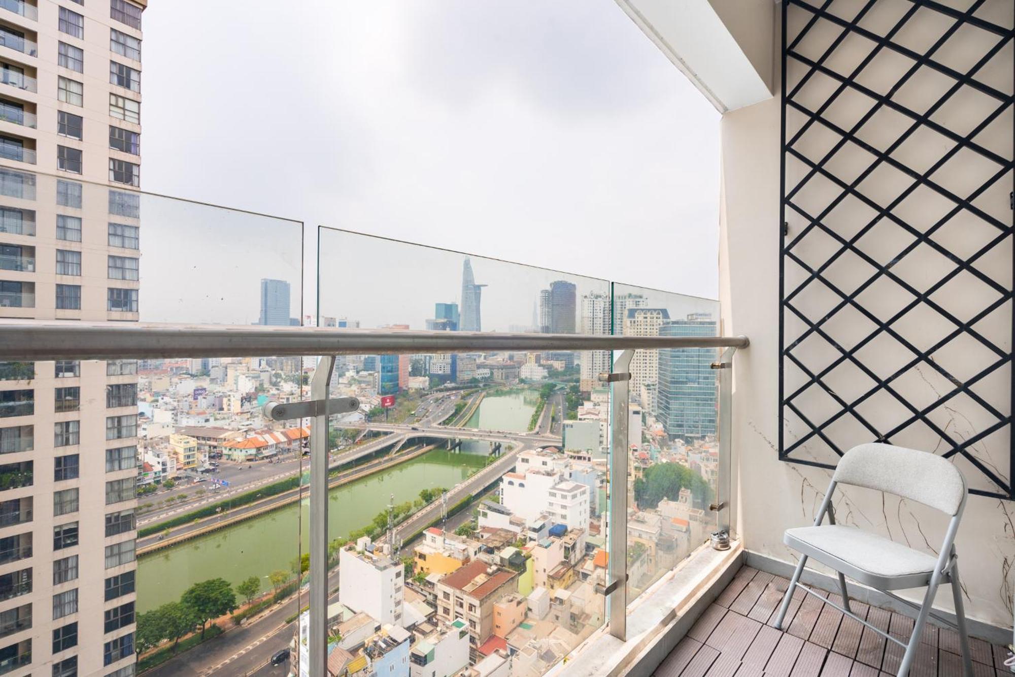Kala Rivergate Apartments Near Ben Thanh Хошимин Экстерьер фото