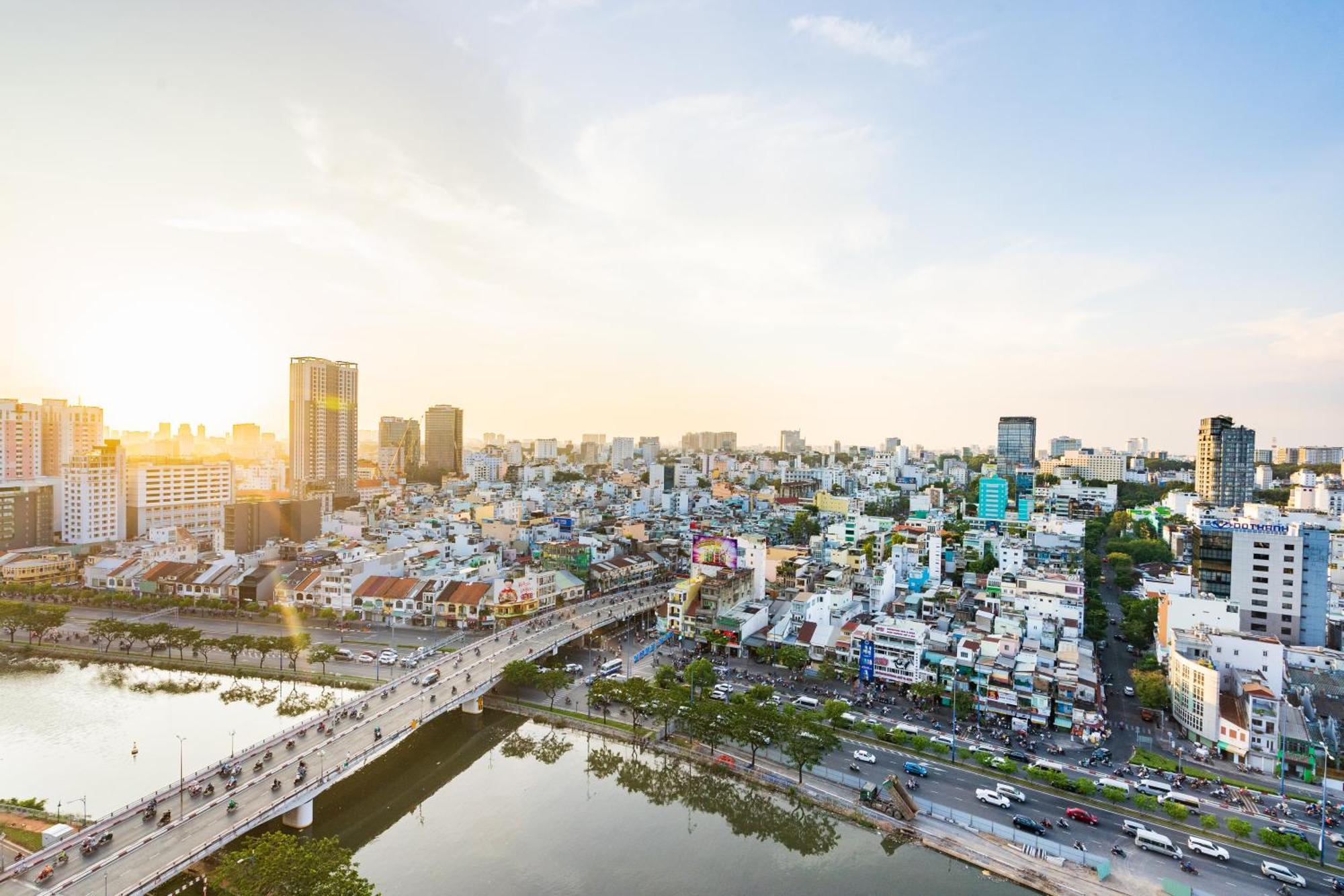 Kala Rivergate Apartments Near Ben Thanh Хошимин Экстерьер фото